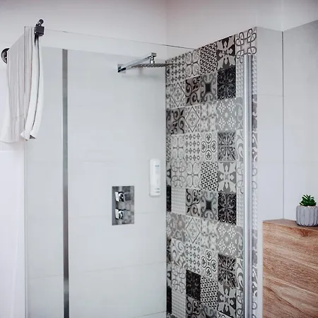 Apartment Eu 